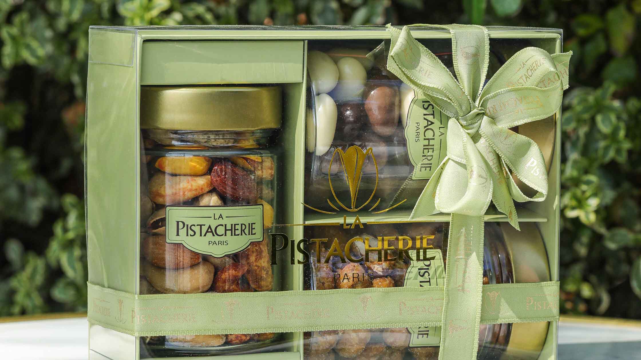 Cadeaux Noël gourmands : top 5 des présents à glisser sous le sapin La pistacherie