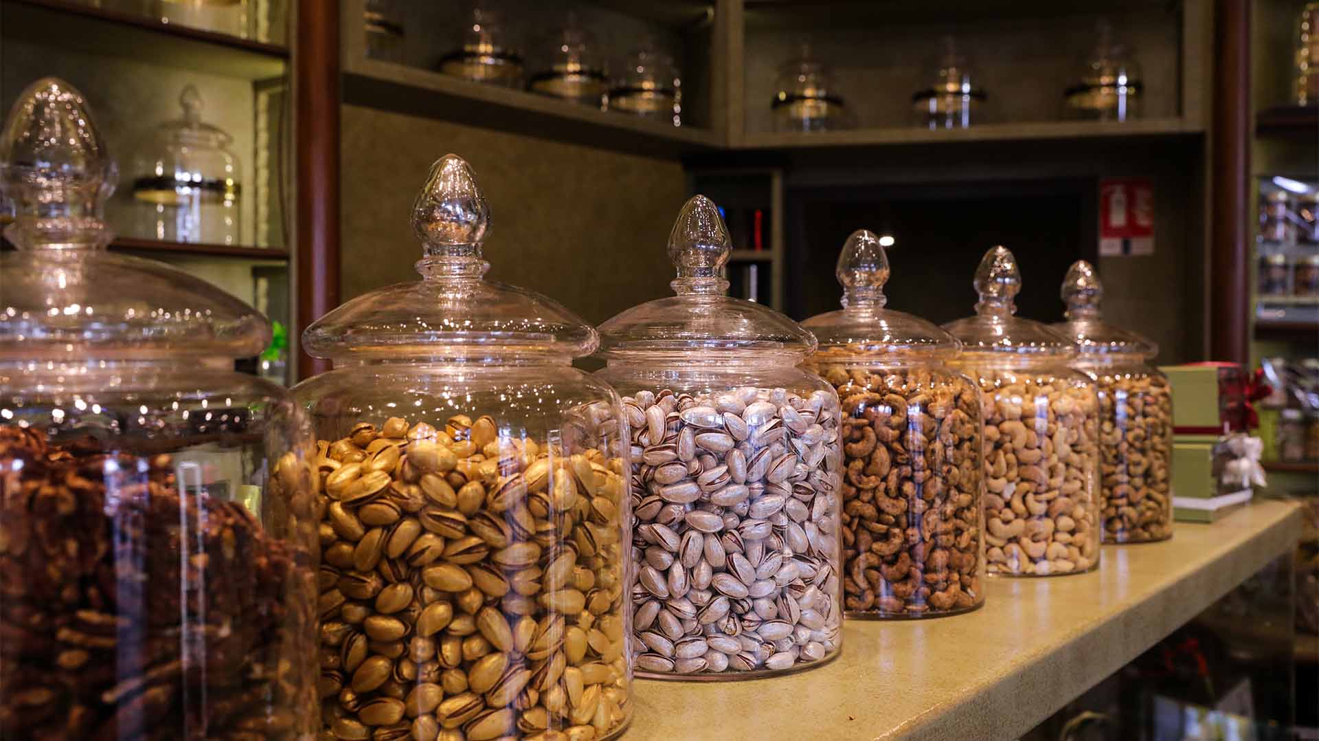 Fruits secs et régime : comment profiter de leurs bienfaits sans prise de poids La pistacherie